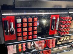 -中免(澳门机场免税店)