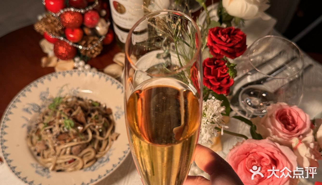 出片pretty！一定要带闺闺这餐厅过生日