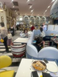 -奈尔宝·儿童乐园·亲子餐厅(前滩店)