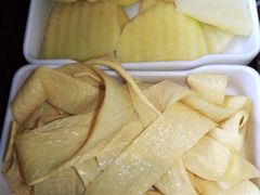 -三个四川人火锅(华联商厦店)
