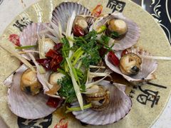 油泼扇贝-老东镇啤酒屋海鲜加工·蒸汽海鲜·海鲜烧烤(台东店)