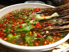 藤椒味钵钵鸡-嘉州叶婆婆钵钵鸡(建设路店)