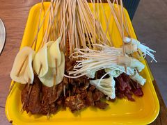 -串门邻居串串火锅(云南南路店)