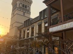 -王府井奥莱临潼小镇(临潼店)