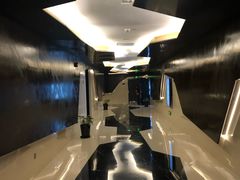 -英皇UA电影城(虹桥天地店)