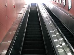 -花园桥(地铁站)