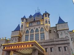 -望儿山温泉水乐园