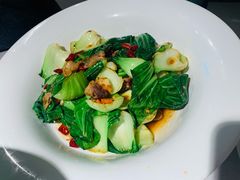 上海青油渣-费大厨辣椒炒肉(黄兴中心广场店)