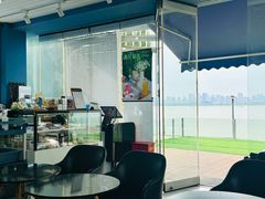 -游心咖啡(青山滨江店)