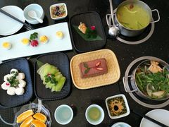 -锅季·捞王旗下小火锅(虹桥火车站店)