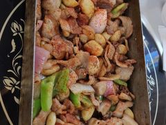 -老东镇啤酒屋海鲜加工·蒸汽海鲜·海鲜烧烤(台东店)