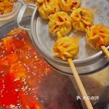 南通首家💥重庆火锅届“卷王”朱光玉