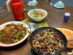 -鲁南仔·滕州炒鸡(经三路店)