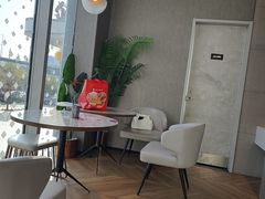 -必胜客(上海新南方商城PH店)