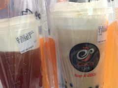 法式奶霜红茶-CoCo都可(湖滨银泰店B区店)