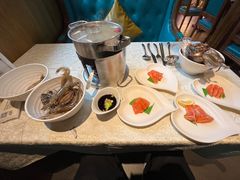 -领鲜活海鲜榴莲自助火锅(东门店)