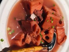 莲藕炖排骨-佬麻雀·剁椒鱼头(京基KK One店)