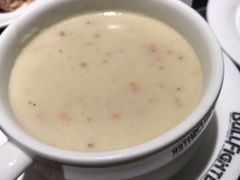 奶油蘑菇汤-斗牛士牛排餐厅(嘉里汇店)