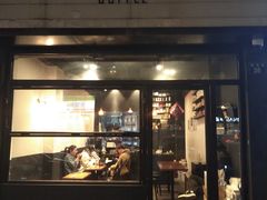 门面-black rainbow coffee