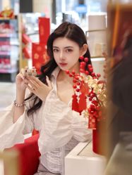 -奥伦纳素Erno Laszlo