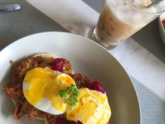 -The Sunny Side Cafe Station 1