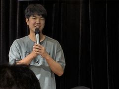 -喜剧部落脱口秀(三里屯店)