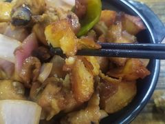 瓦香鸡-南云上品(星光广场店)