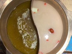 -房子红了鱼豆花重庆老火锅(广厦学院店)