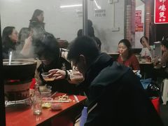 大堂-威邵鸡煲(西华路总店)
