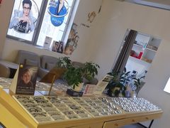 -康利眼镜·蔡司战略合作店(龙泉书房店)
