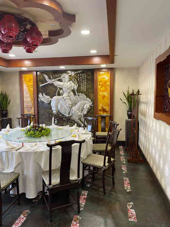 晋韵楼大酒店-"自己一个人带着宝宝来吃,到太原的第二天.