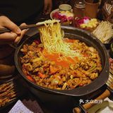 南昌新店🔥鸡煲＋螺蛳粉yyds，连干三碗扶墙出🍜