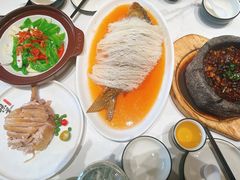 -梅利汴京烤鸭•开封豫菜地标店(东司门店)