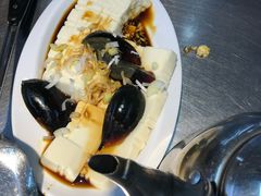 -屯老二农家铁锅炖·行业领军者(梅江店)