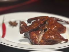 乳鸽-广州柏悦酒店·悦景轩·粤菜餐厅