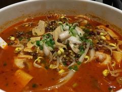 -渝是乎酸菜鱼(龙旗购物中心店)