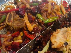 -小鱼小牛·鱼牛干锅·脆鱼火锅(世欧广场店)