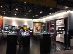 -戴高乐机场免税店(BuY PARIS DUTY FREE)