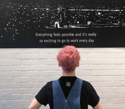 -茶发Salon·烫发染发理发