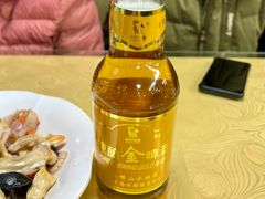 -崴海渔村(虹梅路店)