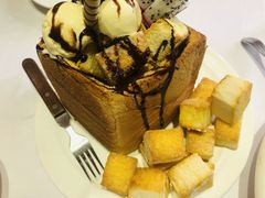-铜锣湾·有麝自然香(渝北财富中心店)
