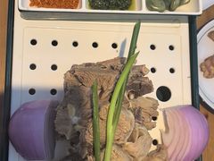 -俭寨大盘鸡·手抓肉·烧烤新疆菜(乌苏路店)