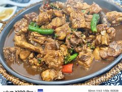 -八两八金·莱芜特色炒鸡(市南漳浦路店)