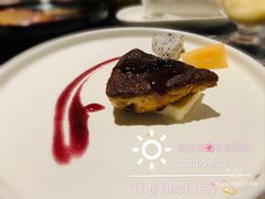 -半岛翡丽海鲜自助餐厅(观风亭店)