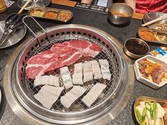 -何发发和牛烧肉·鳗鱼榴莲放题自助(乐峰广场店)