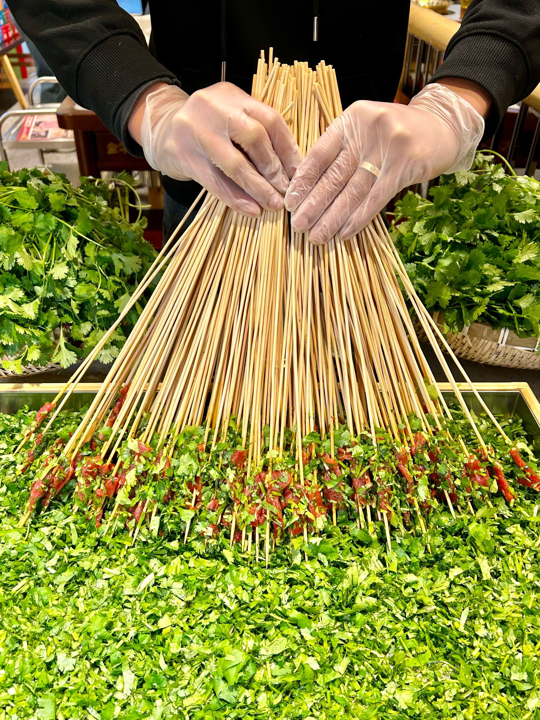 苏州首店!香菜牛肉串配jellycat!