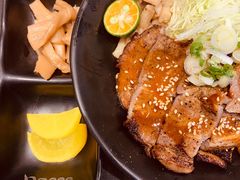 猪梅花丼-町门烤肉拌饭专门店(新天地店)