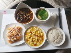 -蓓儿悦月子会所(日月大道店)