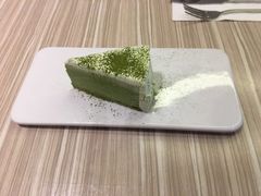 -必胜客(证大大拇指店)