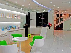 -雅悦齿科(顾村公园店)